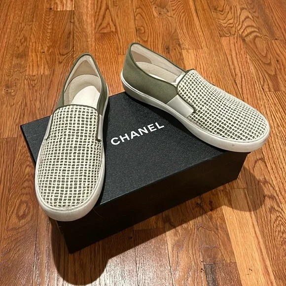 Chanel Men’s Casual Loafer Chanel Lambskin Mens Stitched CC Loafers 42 Black 1707944  main image 4